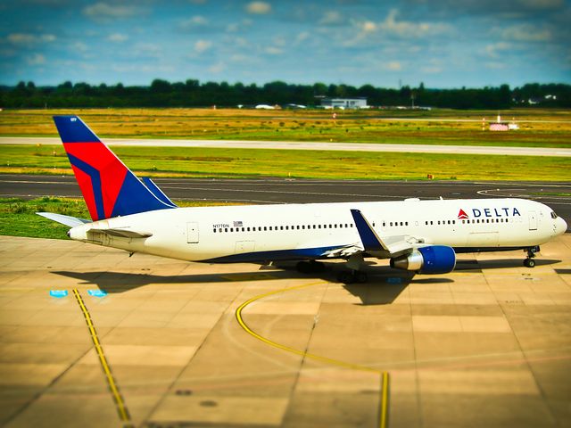 Как узнать расписание стыковочных рейсов заранее